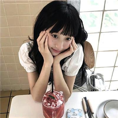 他的摩托车，她的岛